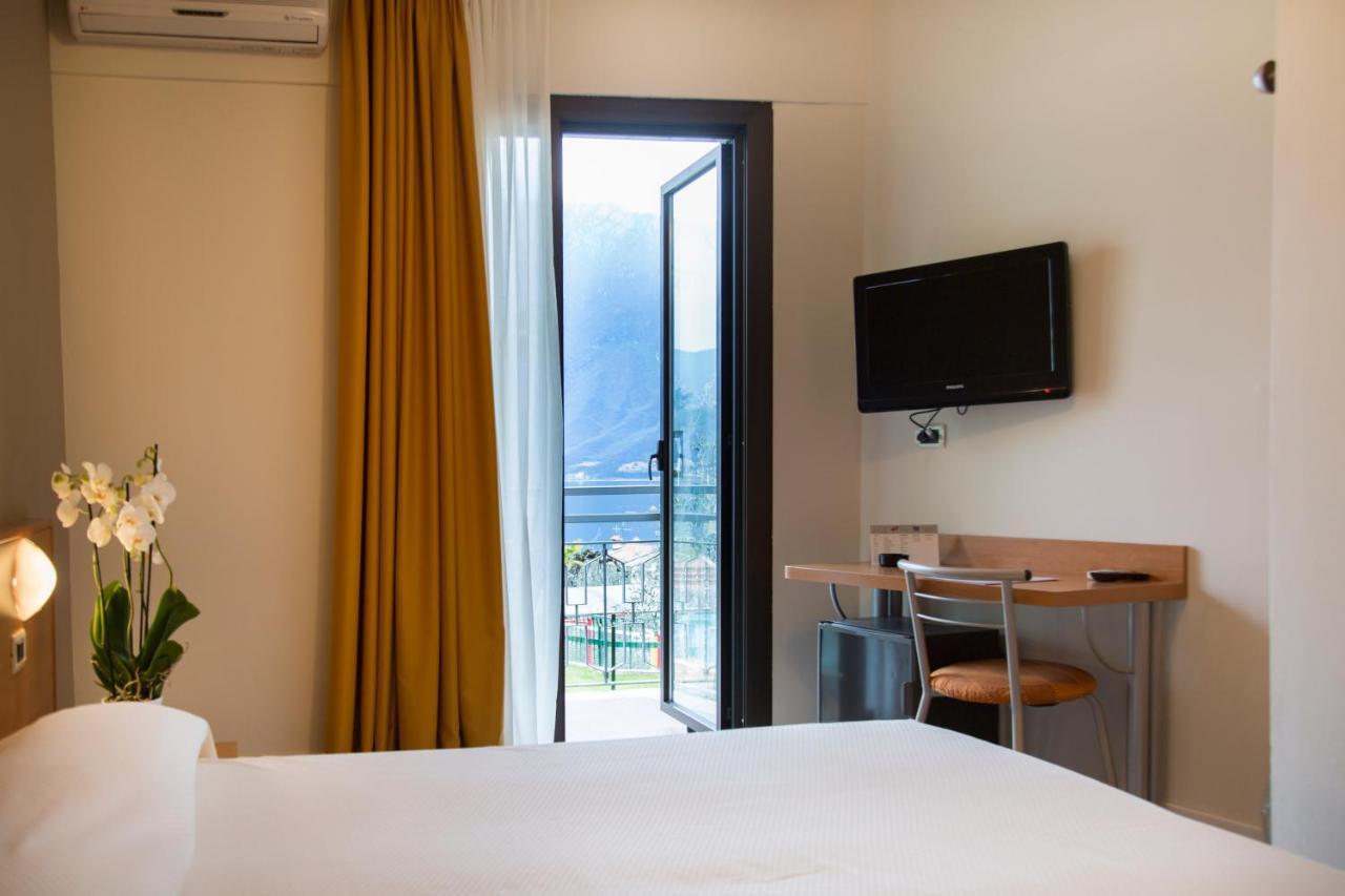 Royal Village Hotel 4*