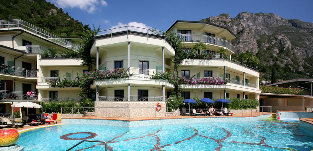 Hotel Royal Village Limone sul Garda