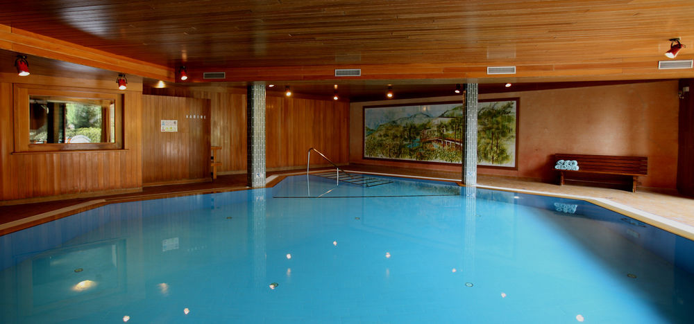 Royal Village Hotel 4*