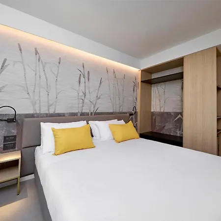 Hotel Royal Village Limone sul Garda Exterior photo