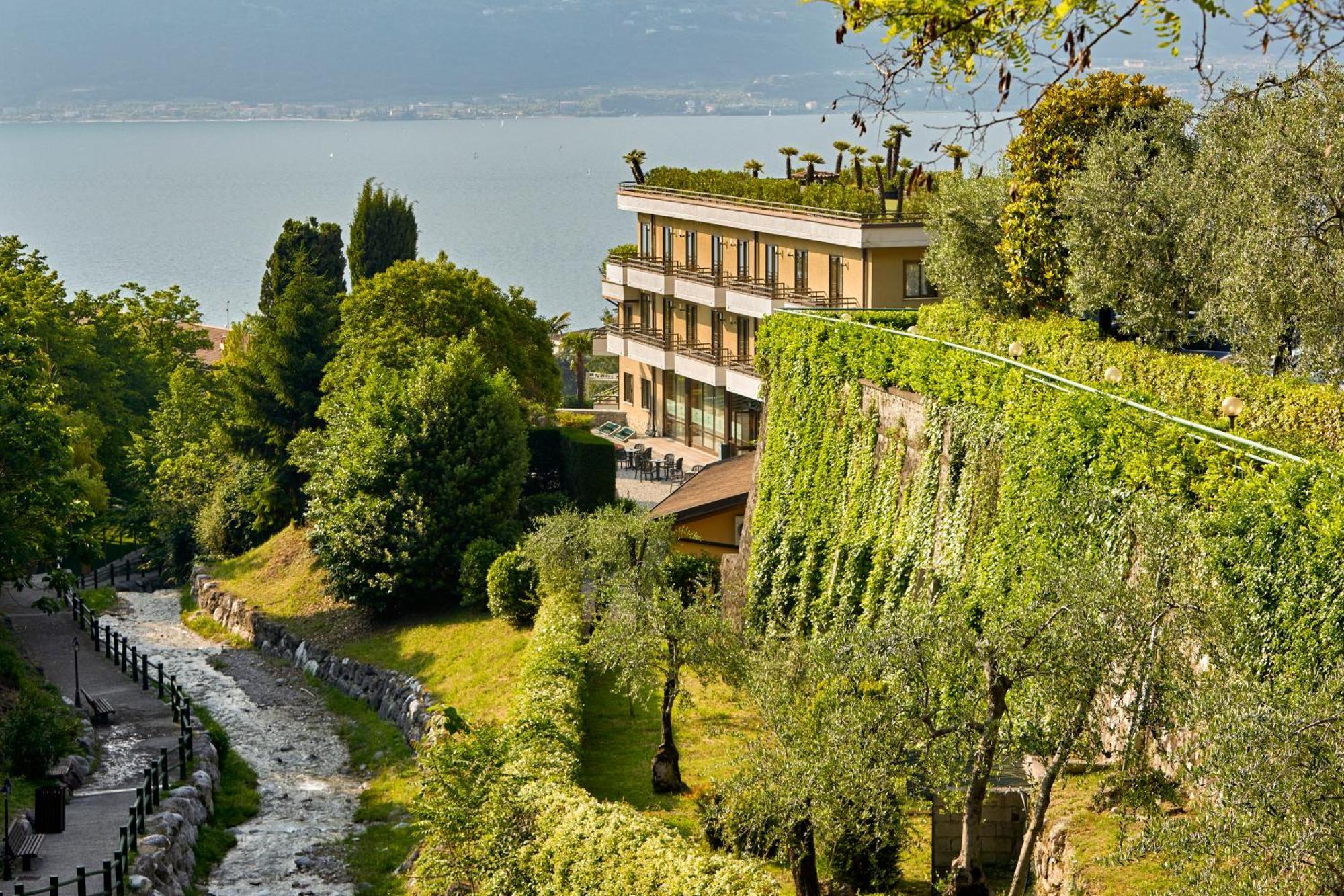Royal Village Hotel Limone sul Garda