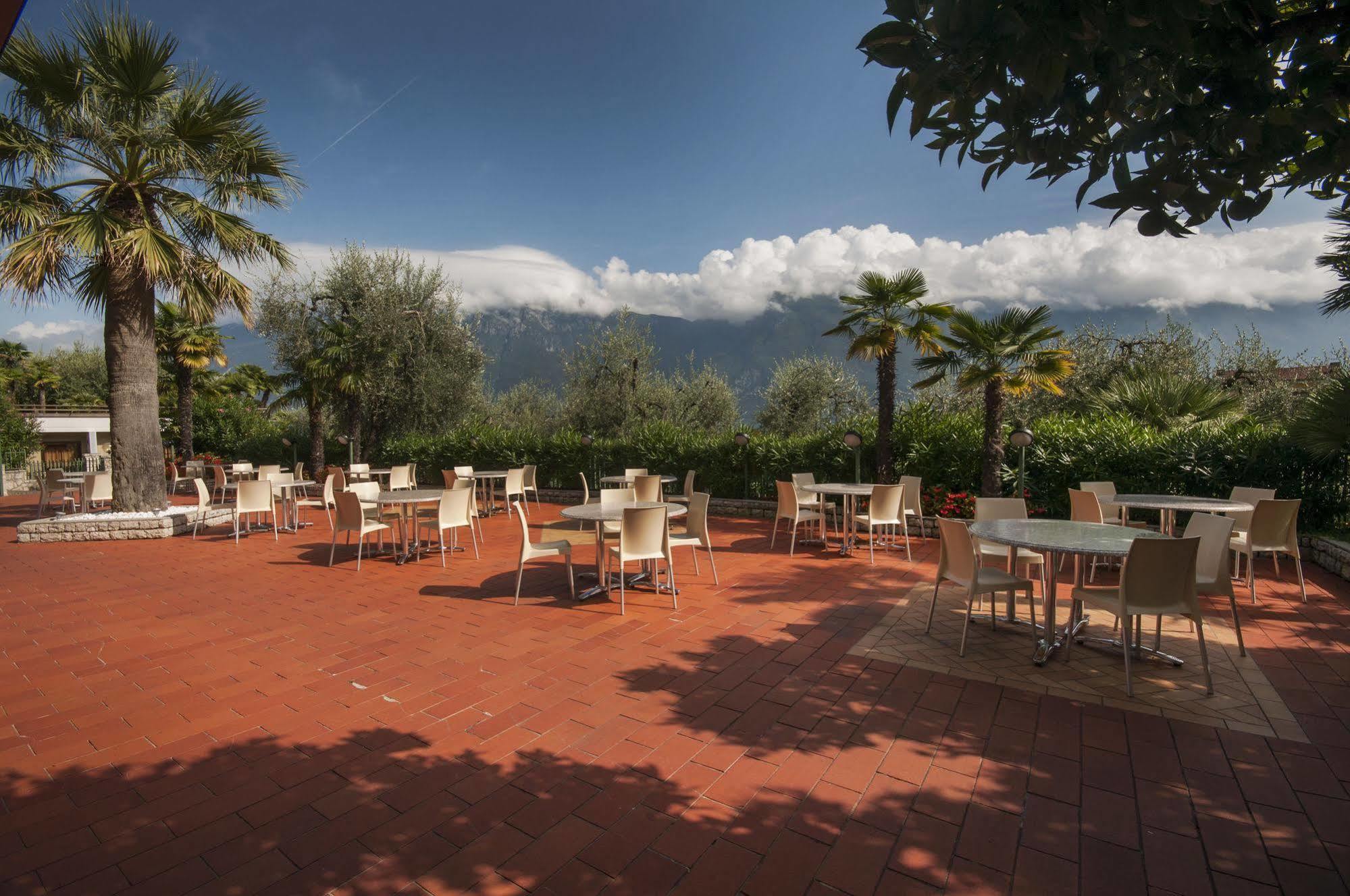 Hotel Royal Village Limone sul Garda